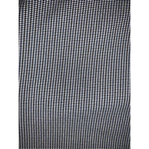 Max Studio Shorts - Picture 4 of 6